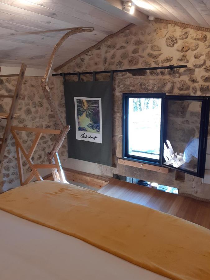Le Gite De La Cabane De L'Oiseau Couze-et-Saint-Front エクステリア 写真